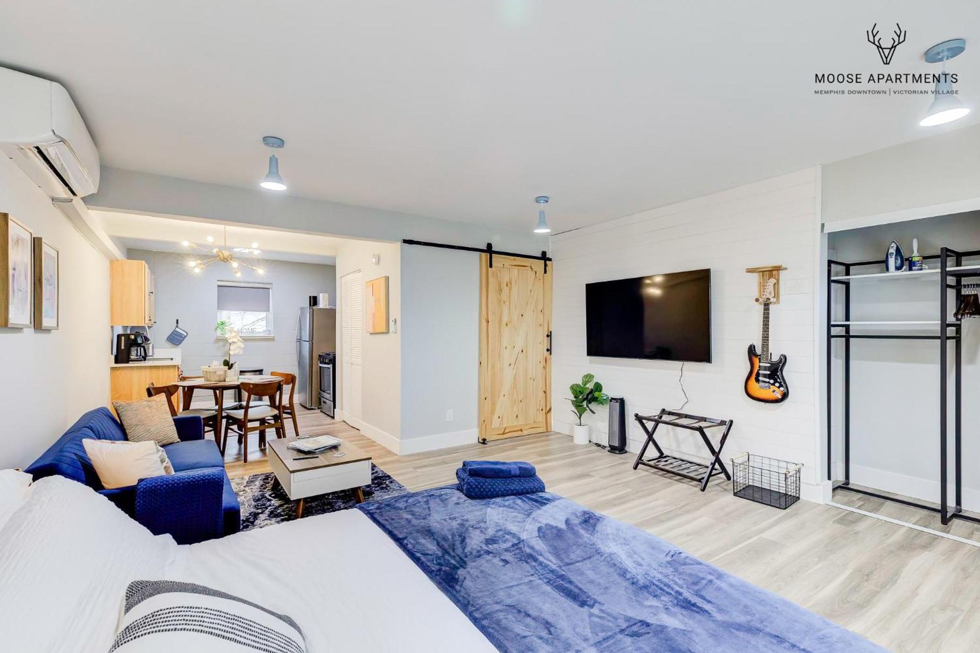 The Moose #9 - Brand New Luxe Modern Loft With Free Parking, King Bed & Fast Wifi Memphis