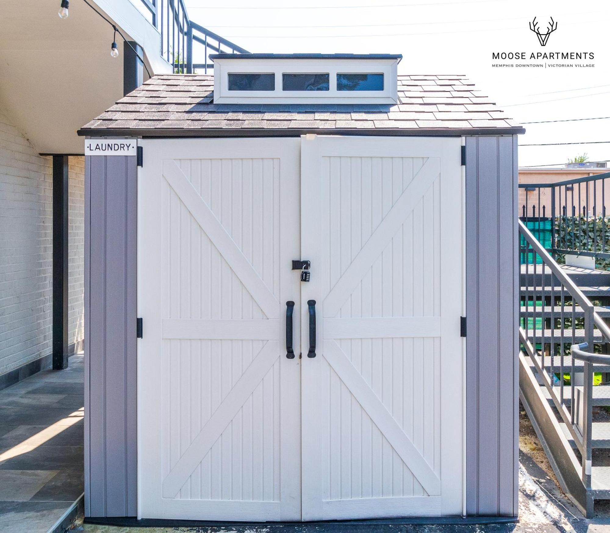 The Moose #9 - Brand New Luxe Modern Loft With Free Parking, King Bed & Fast Wifi Memphis